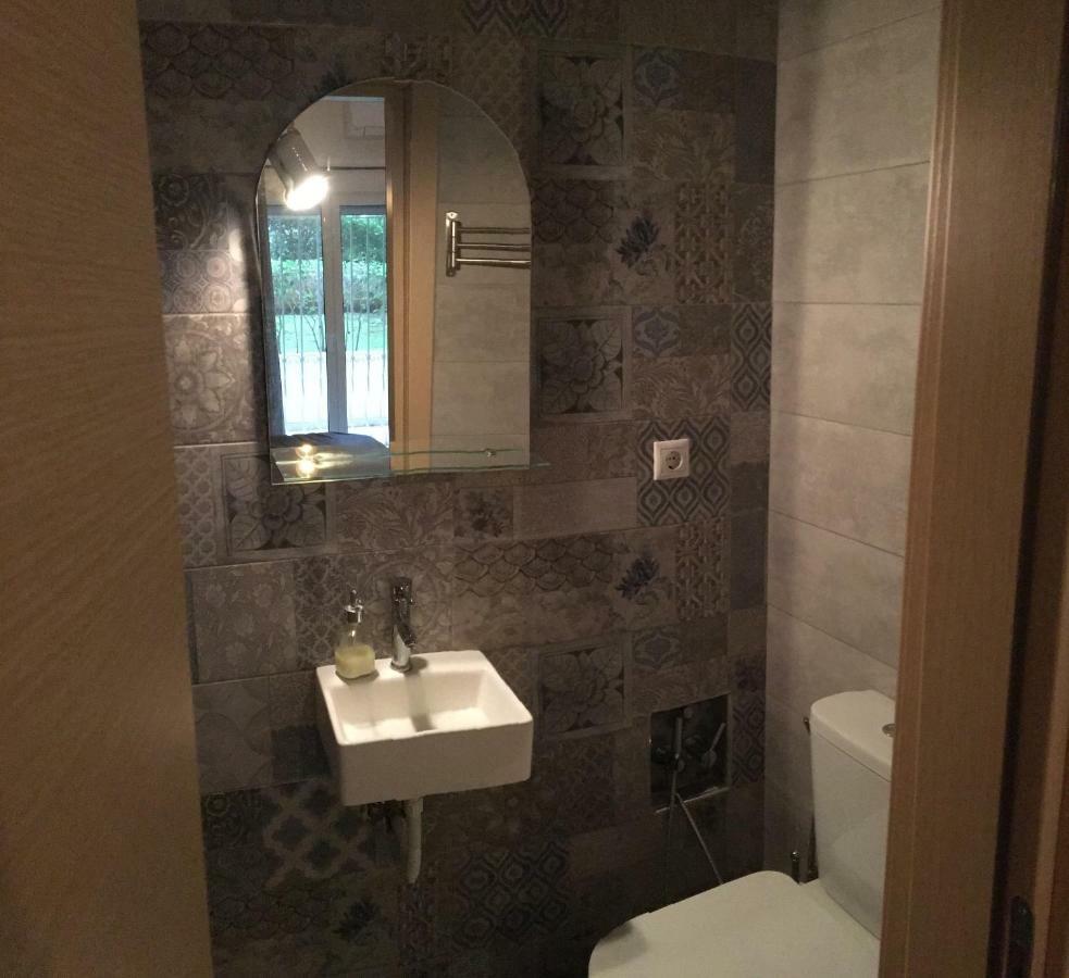 Anastasis Apartment In Palaio Faliro Athens Exterior photo